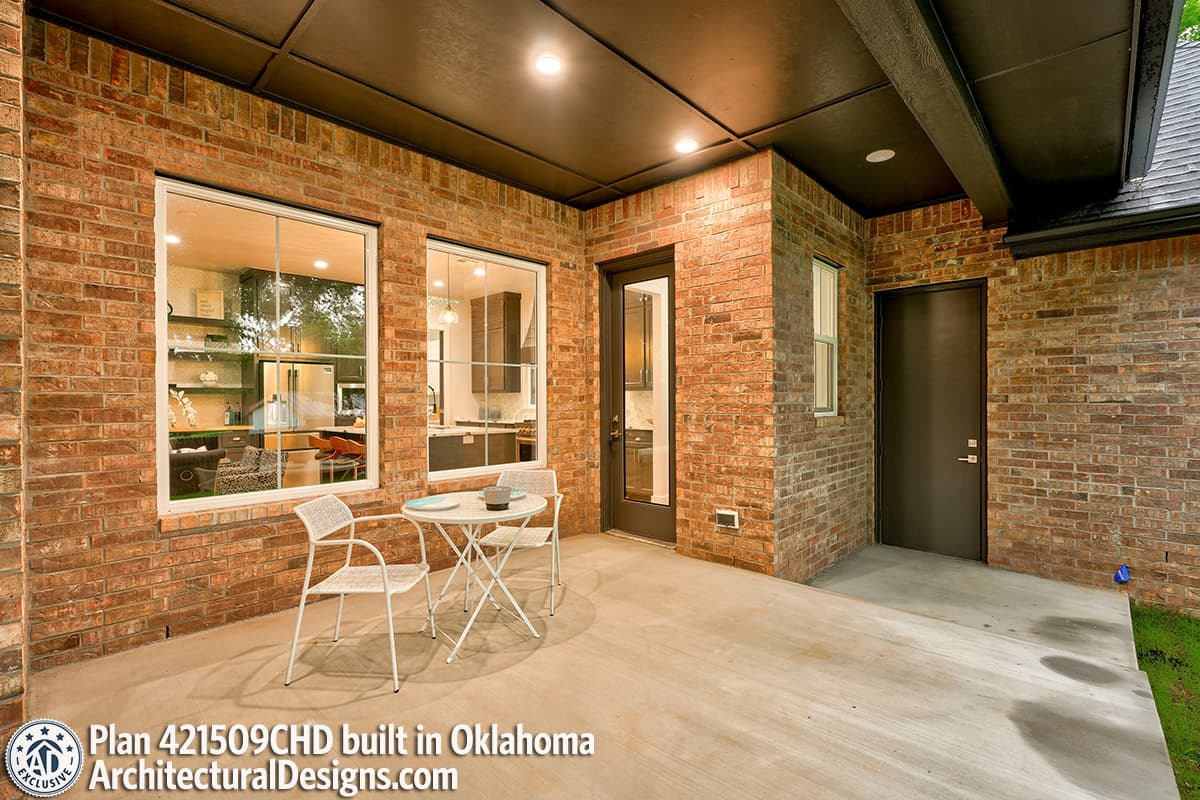 Plan 421509CHD: Contemporary European Home Plan with Over 2,700 Square Feet of Living Space - Image #9 - Contemporary, European, Transitional