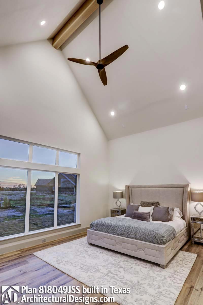 Client Photo id:  505479