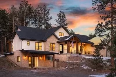 Country Ranch Plan with Optional Walkout Basement - 2776 Sq Ft