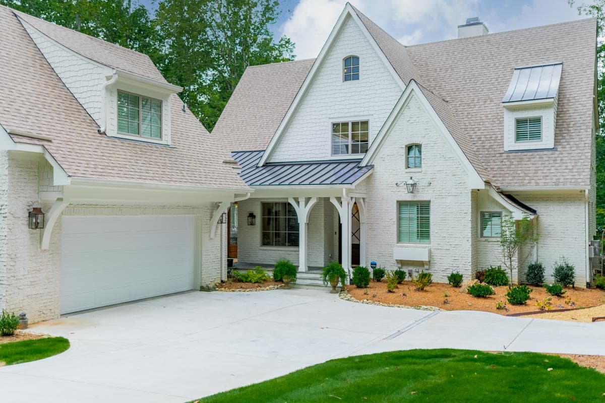 Plan 93175EL: Transitional 2-Story House Plan with Private Apartment Above Garage - Image #11 - Acadian, New American, Southern, Transitional