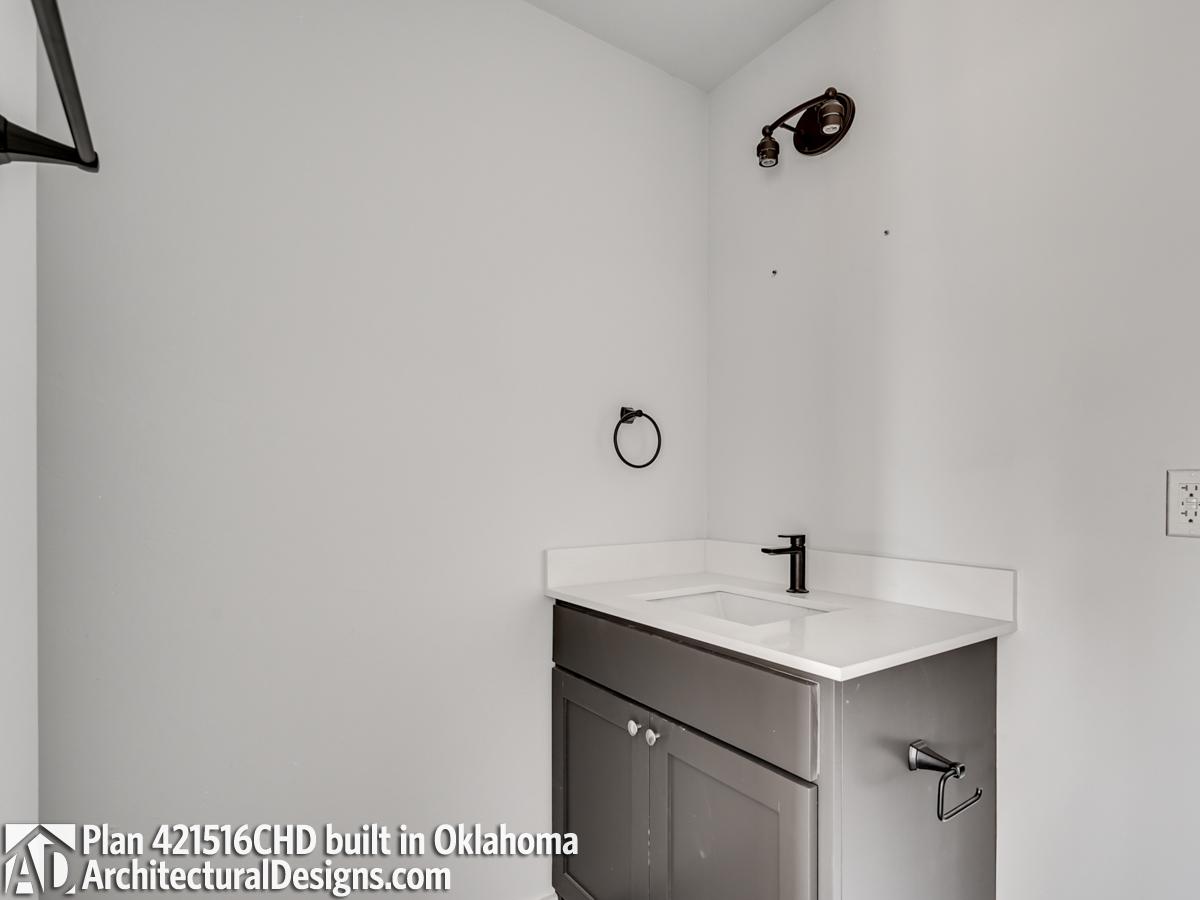 Client Photo id:  520403