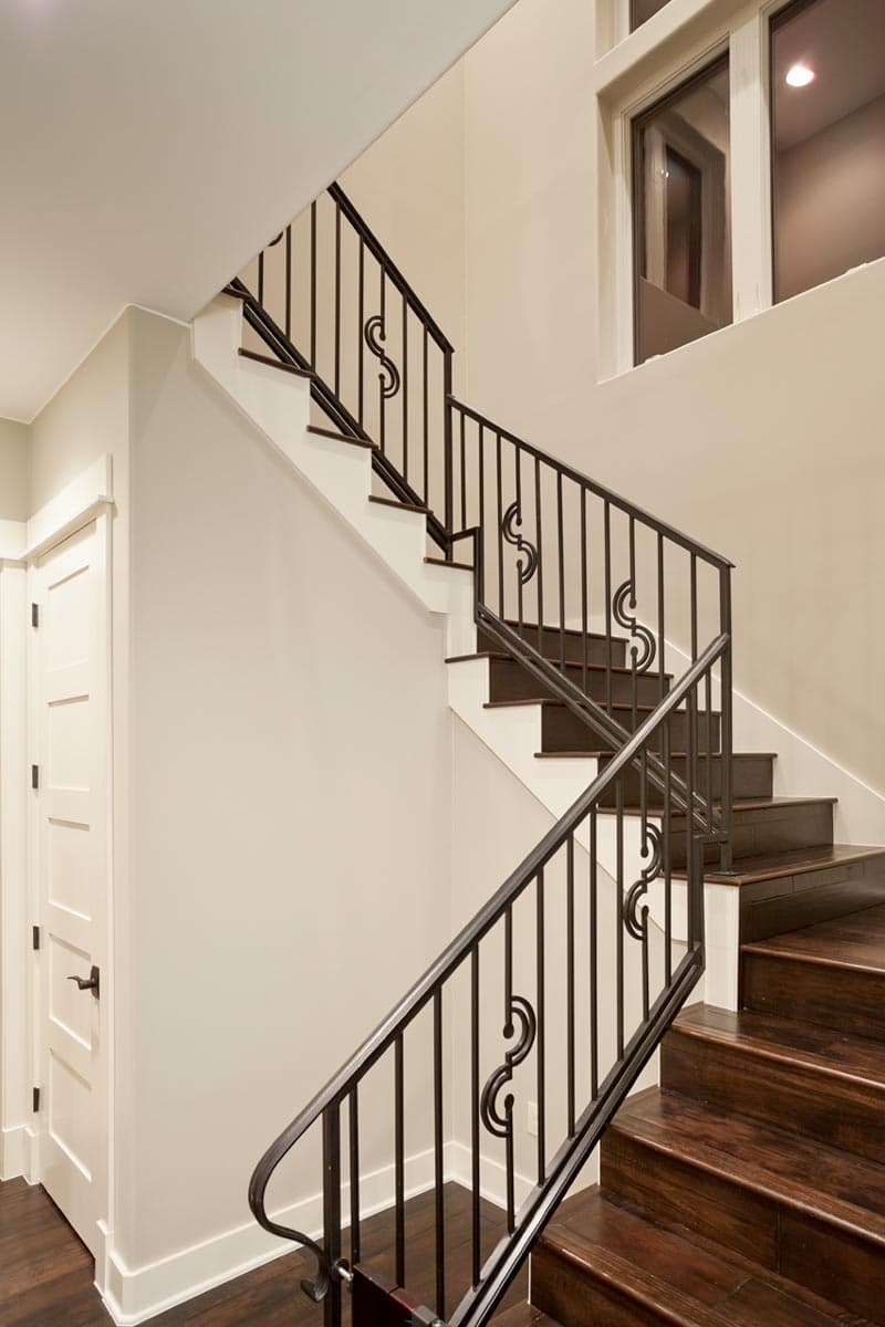 Plan 333021JHB: 5-Bed Modern Mediterranean Home Plan with Private Casita - Image #10