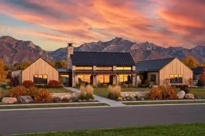 New Zealand Modern Farmhouse with 11 Foot Deep Porches - 3025 Sq Ft