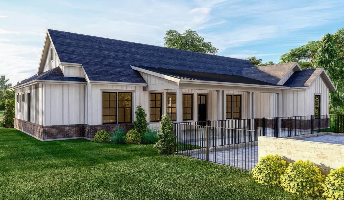 Plan 54037LK: 2066 Square Foot 3 Bed Craftsman House Plan with Single Floor Living - Image #6 - Country, Craftsman, Ranch