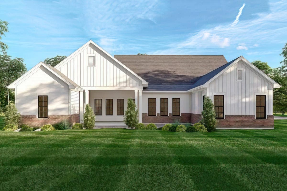 Plan 54039LK: 4 Bed House Plan Giving you 2713 Square Feet of One-Level Living - Image #4 - Country, New American, Traditional