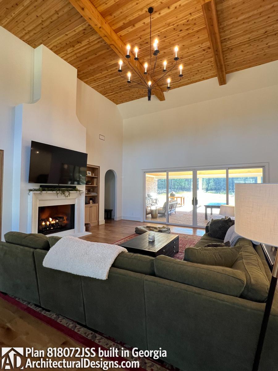 Client Photo id:  569630