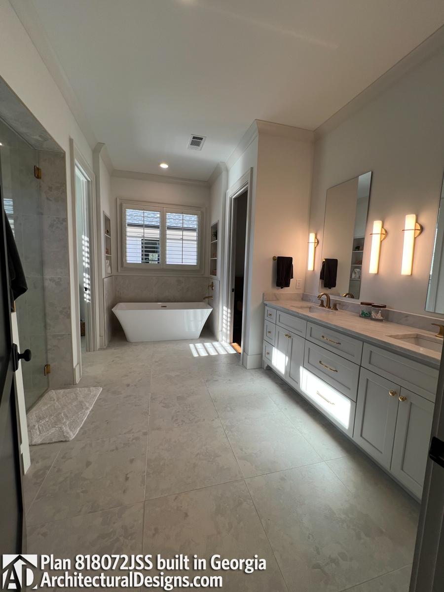 Client Photo id:  569633