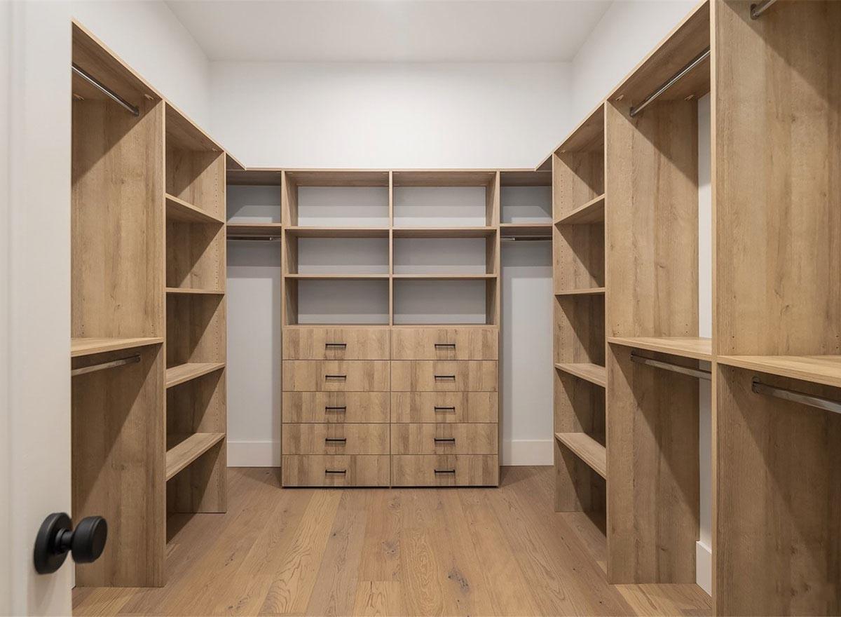 Plan 23939JD: 4100 Square Foot Modern Farmhouse with 2-Story Great Room and Upstairs Rec/Media Room - Image #27 - Contemporary, Modern Farmhouse, New American