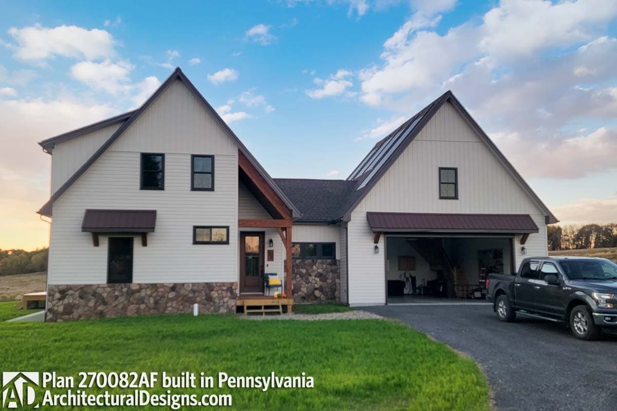 build gallery item - Craftsman Cottage House Plan 270082AF Comes to Life in Pennsylvania