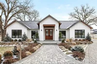 2800 Square Foot 4-Bed House Plan with Nicely Balanced Exterior