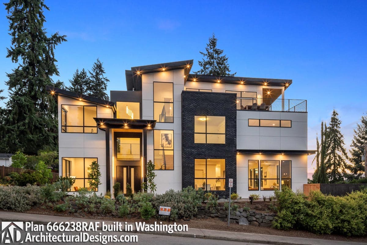 build gallery item - House Plan 666238RAF Comes to Life in Washington