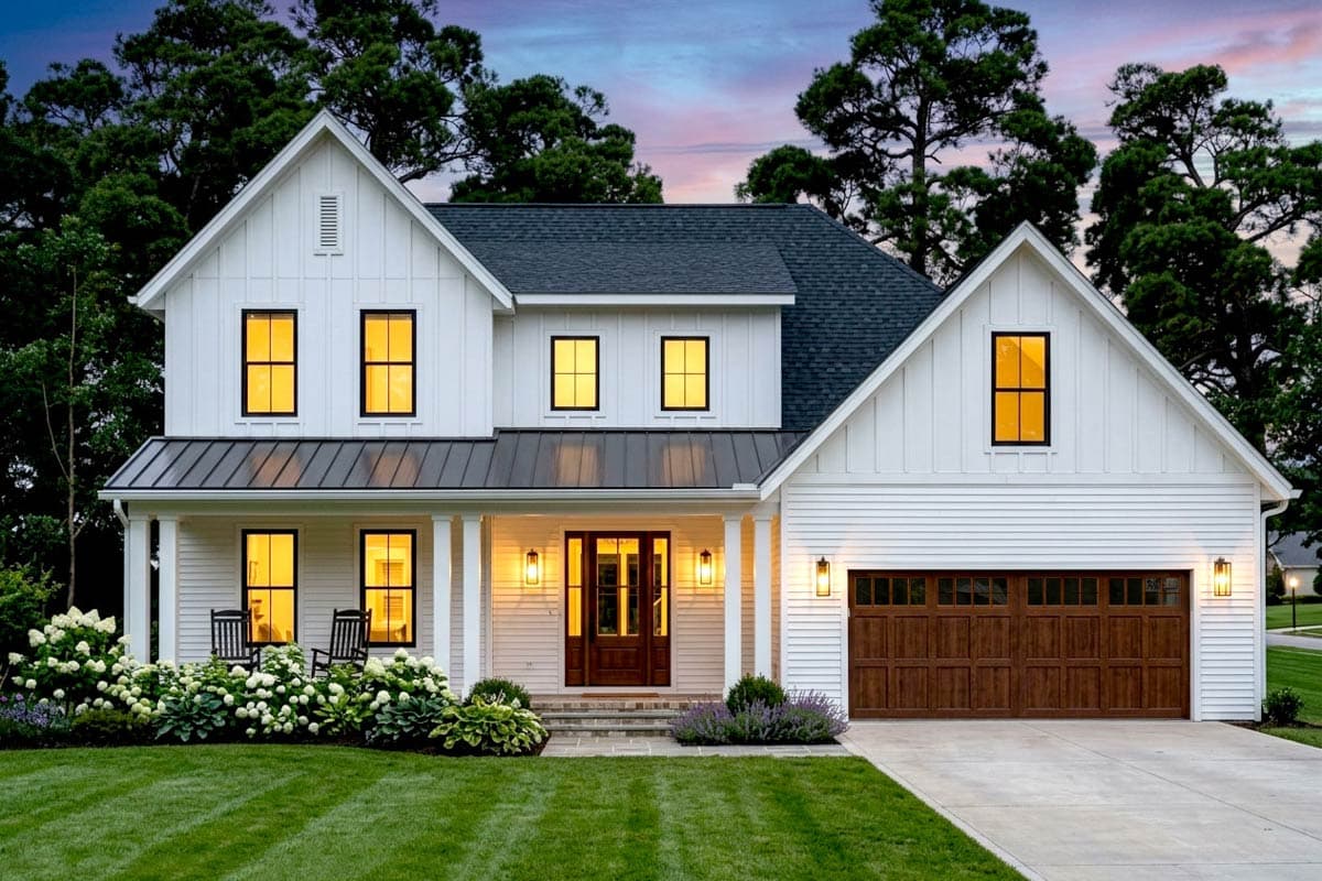 Plan image - 50228PH:5-Bed Modern Farmhouse Plan with Bonus Above Garage - 2815 Sq Ft