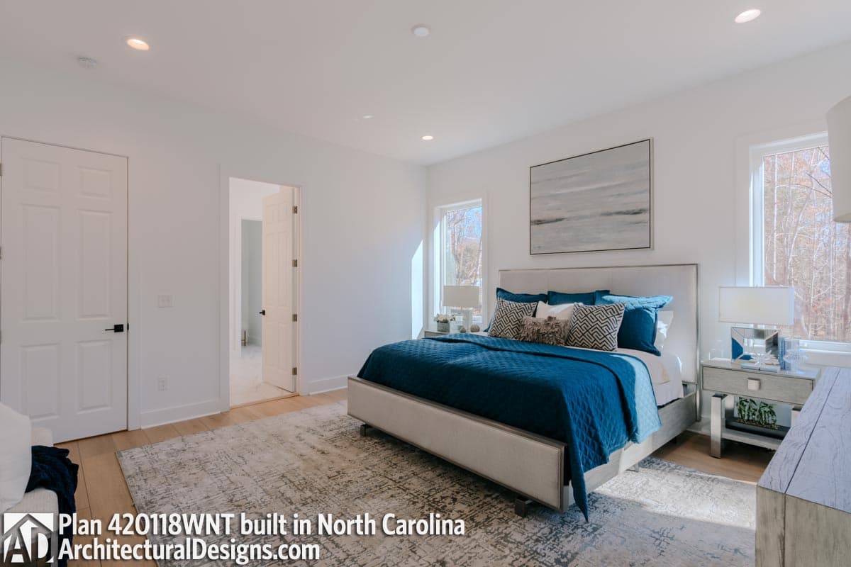 Client Photo id:  529877