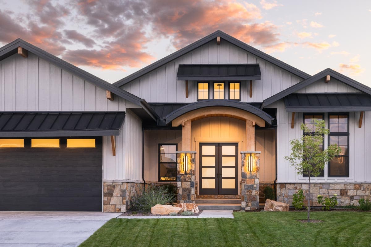 Plan 95230RW: New American House Plan with Roof Deck and Basement Expansion - 2608 Sq Ft - Image #7 - Craftsman, Mountain, New American