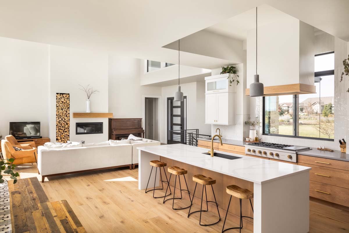 Plan 95238RW: Split Bedroom Modern House Plan with Drive-Through 3-Car Garage - 2730 Sq Ft - Image #7 - Contemporary, Mid Century Modern, Modern, Mountain, Prairie, Ranch, Transitional