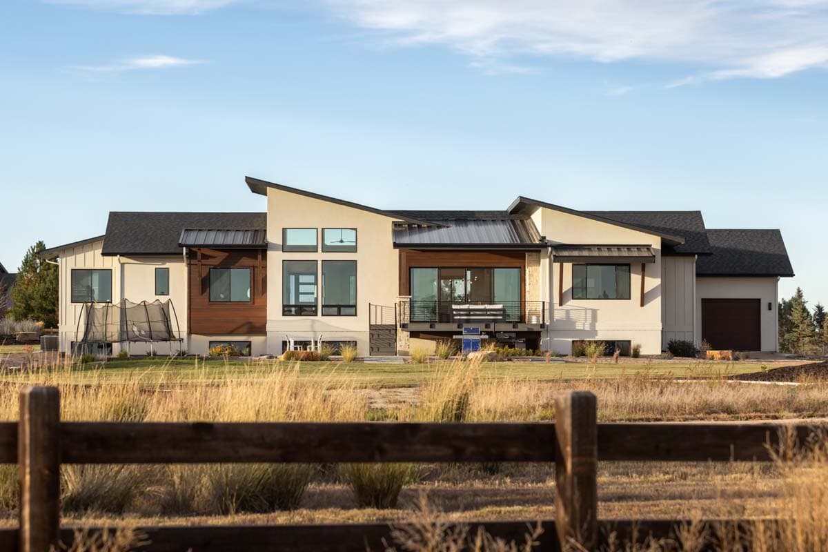 Plan 95238RW: Split Bedroom Modern House Plan with Drive-Through 3-Car Garage - 2730 Sq Ft - Image #22 - Contemporary, Mid Century Modern, Modern, Mountain, Prairie, Ranch, Transitional