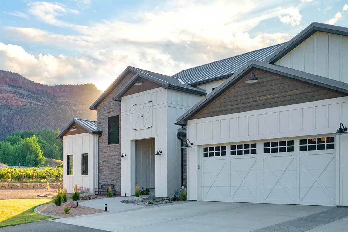 Plan 833005WAT: 4-Bed Modern Farmhouse Plan with U-Shaped Kitchen and Private Master Suite - 3385 Sq. Ft. - Image #8 - Colonial, Country, Modern Farmhouse, New American, Northwest, Traditional