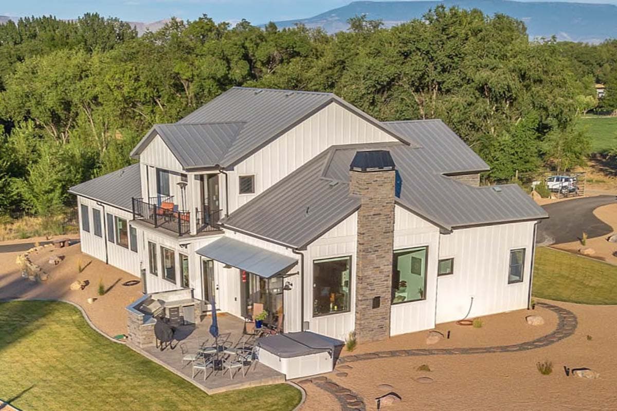Plan 833005WAT: 4-Bed Modern Farmhouse Plan with U-Shaped Kitchen and Private Master Suite - 3385 Sq. Ft. - Image #26 - Colonial, Country, Modern Farmhouse, New American, Northwest, Traditional