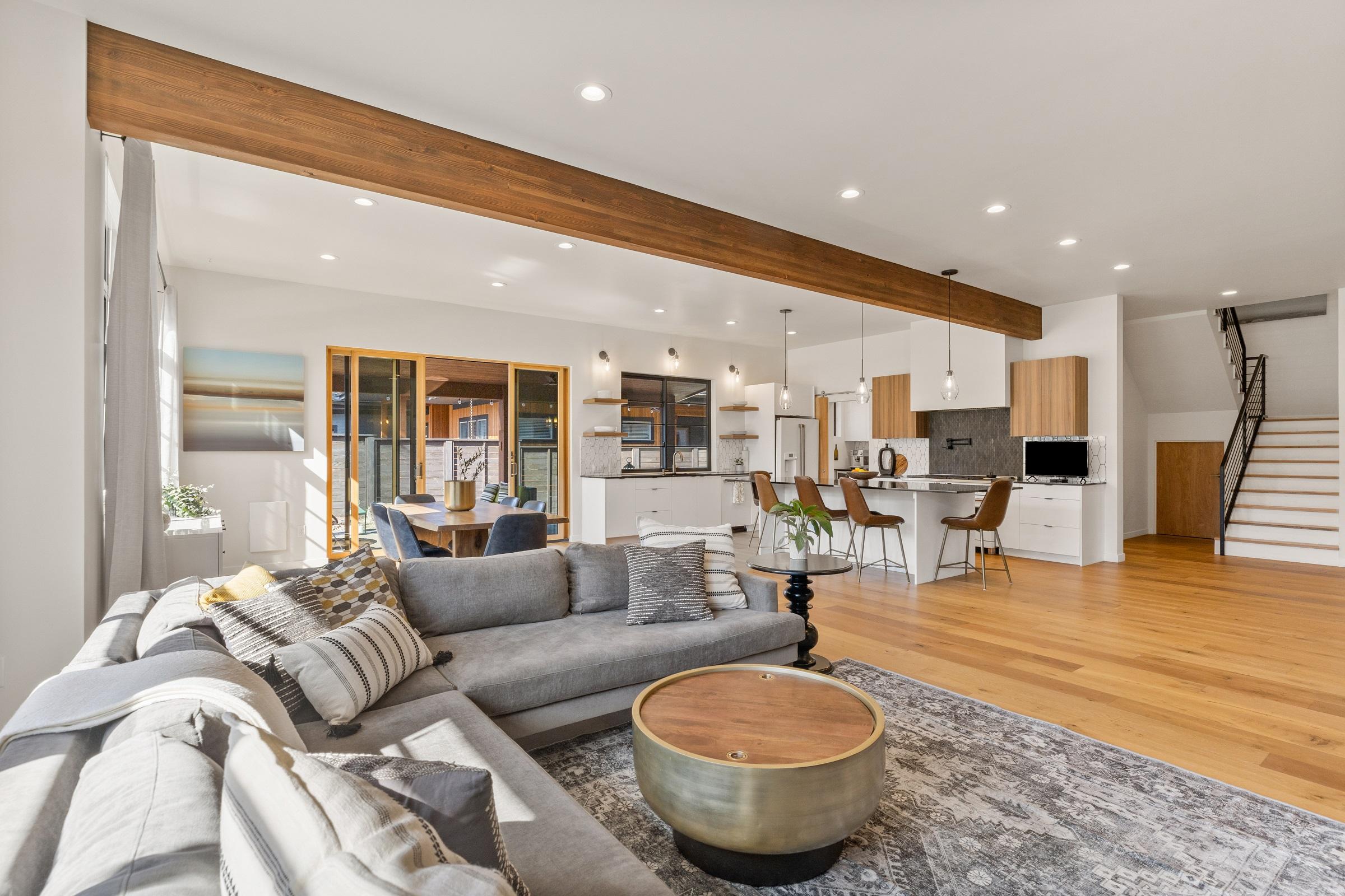 Plan 833011WAT: 4-Bed New American House Plan with Laundry on Both Floors - 3578 Sq Ft - Image #19 - Contemporary, New American