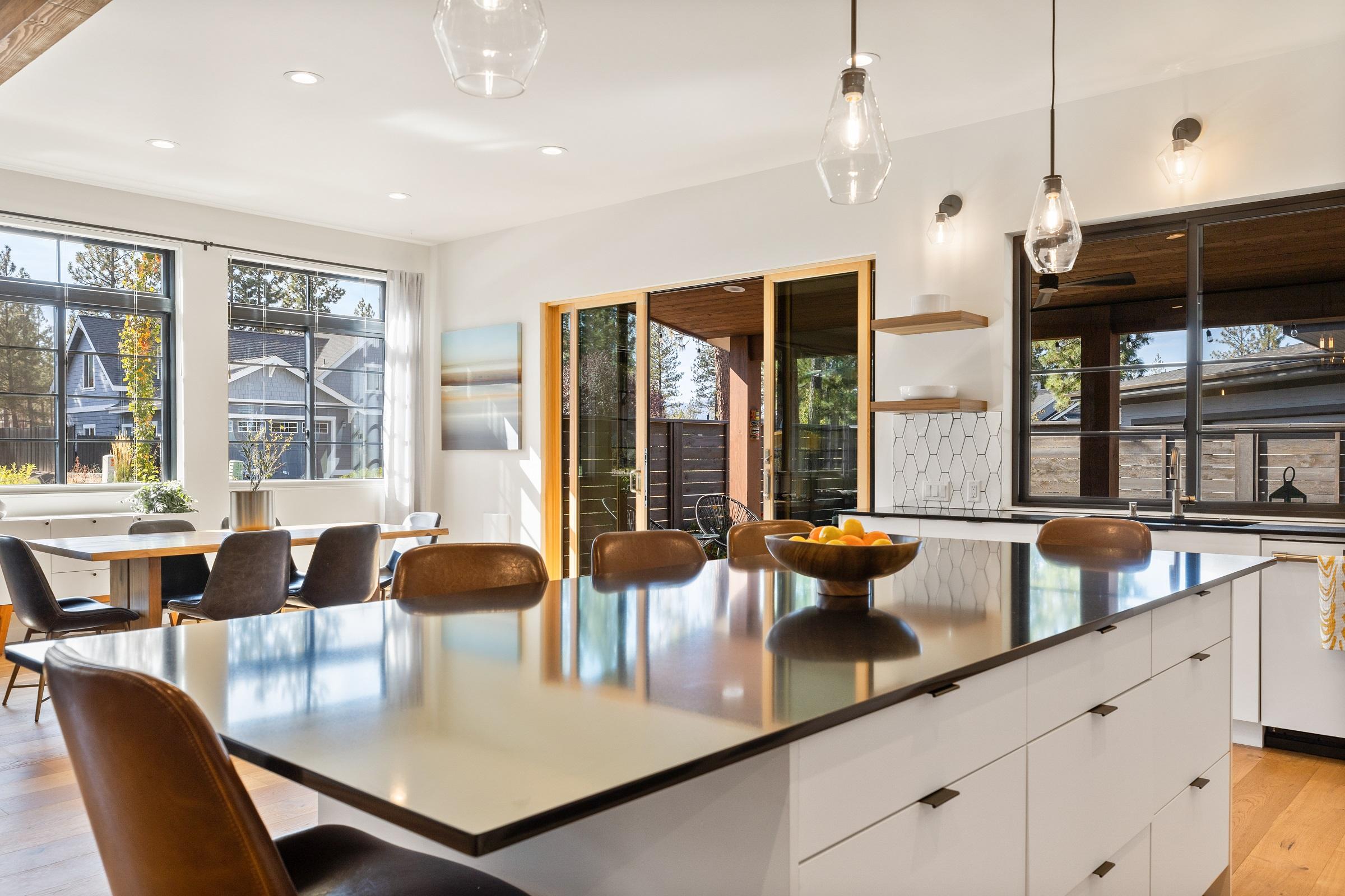 Plan 833011WAT: 4-Bed New American House Plan with Laundry on Both Floors - 3578 Sq Ft - Image #16 - Contemporary, New American