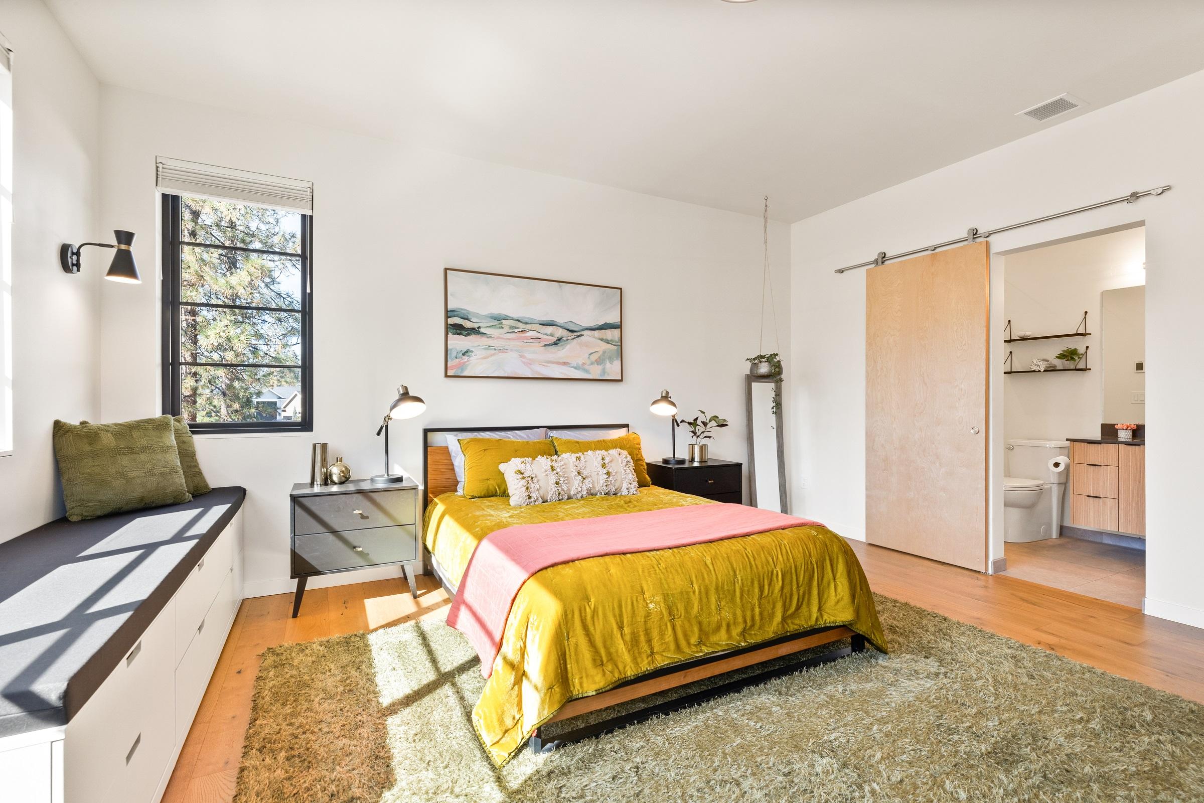 Plan 833011WAT: 4-Bed New American House Plan with Laundry on Both Floors - 3578 Sq Ft - Image #38 - Contemporary, New American