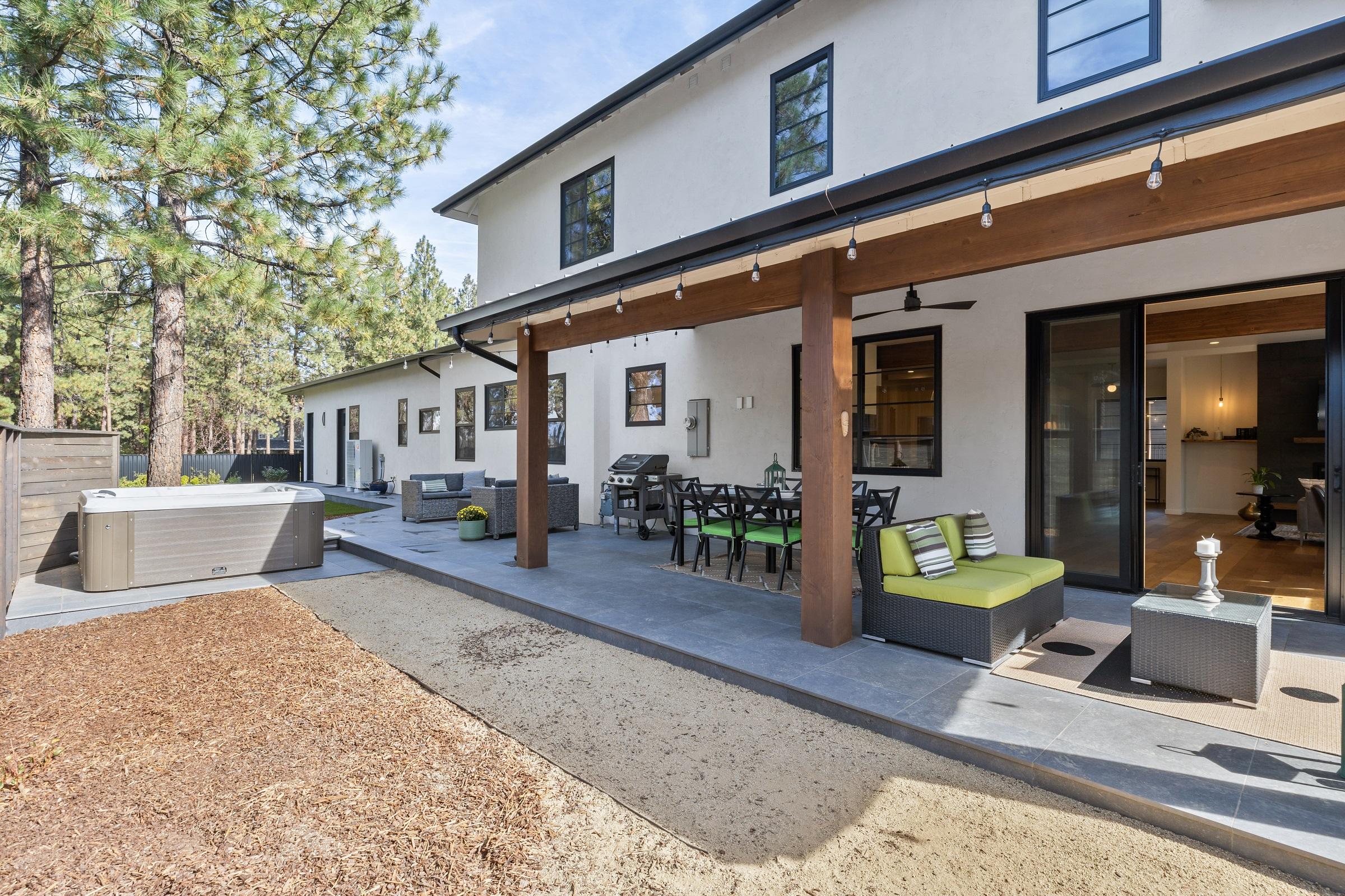 Plan 833011WAT: 4-Bed New American House Plan with Laundry on Both Floors - 3578 Sq Ft - Image #44 - Contemporary, New American