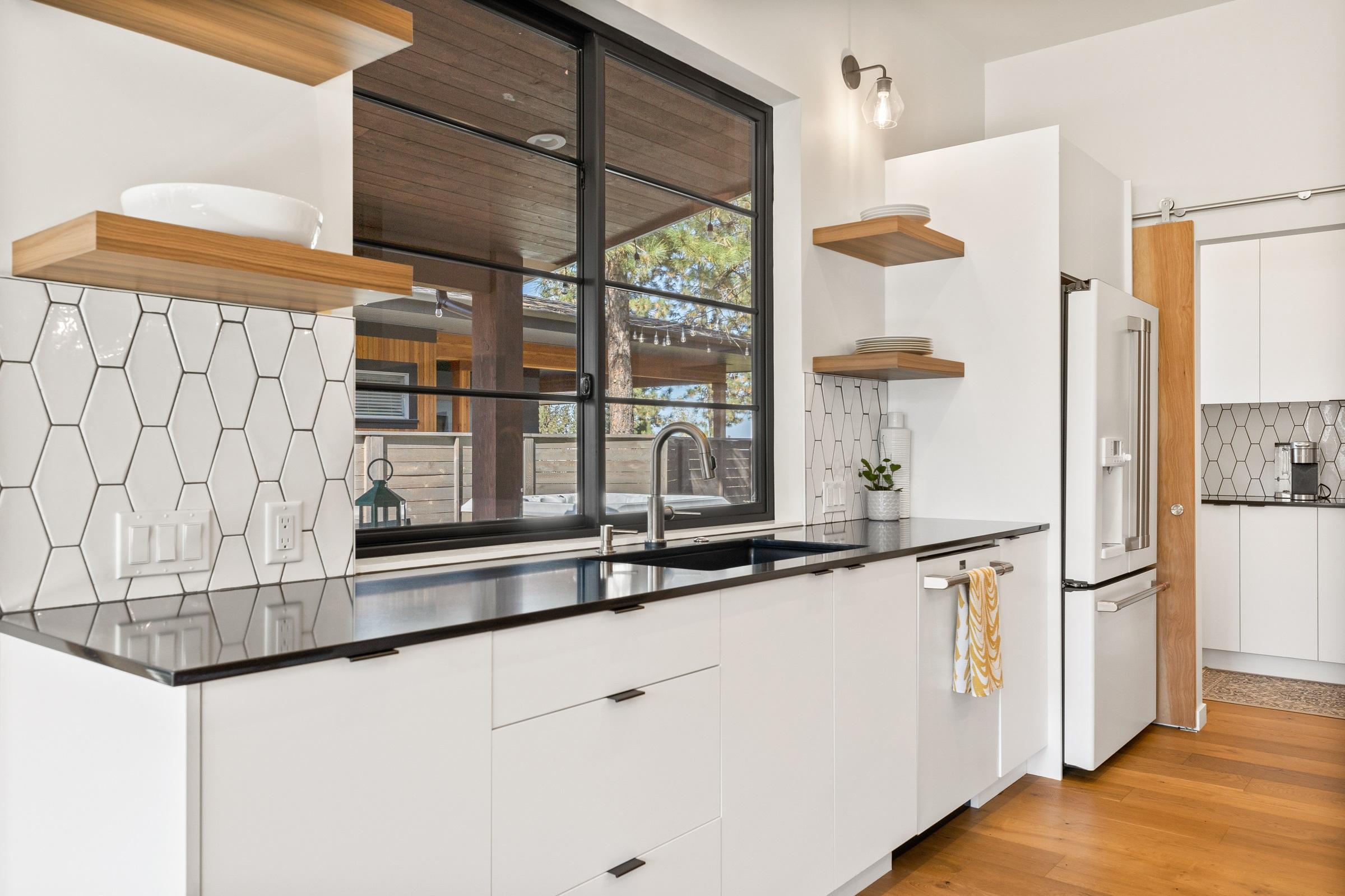 Plan 833011WAT: 4-Bed New American House Plan with Laundry on Both Floors - 3578 Sq Ft - Image #13 - Contemporary, New American