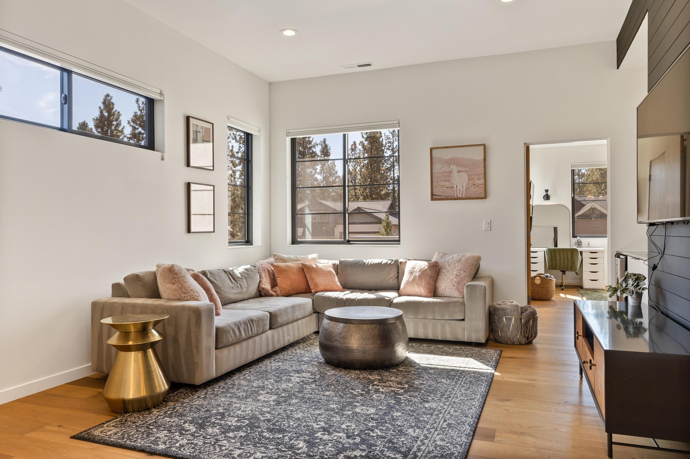 Plan 833011WAT: 4-Bed New American House Plan with Laundry on Both Floors - 3578 Sq Ft - Image #34 - Contemporary, New American