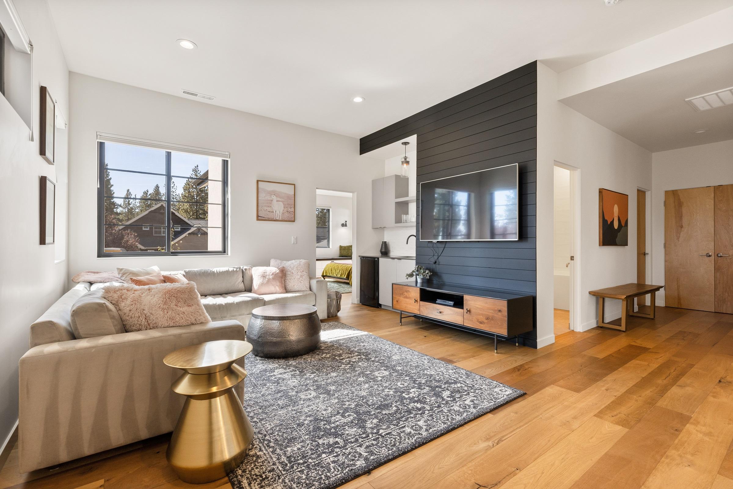 Plan 833011WAT: 4-Bed New American House Plan with Laundry on Both Floors - 3578 Sq Ft - Image #35 - Contemporary, New American