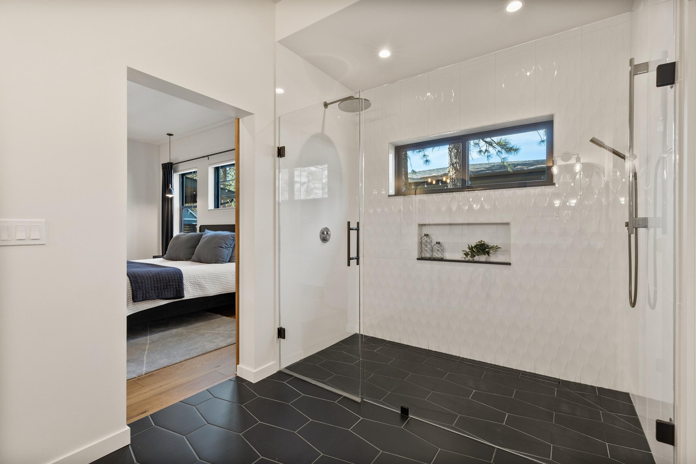 Plan 833011WAT: 4-Bed New American House Plan with Laundry on Both Floors - 3578 Sq Ft - Image #28 - Contemporary, New American