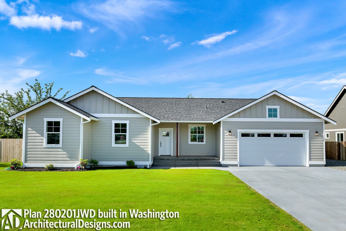 build gallery item - Craftsman House Plan 280201JWD Comes to Life in Washington