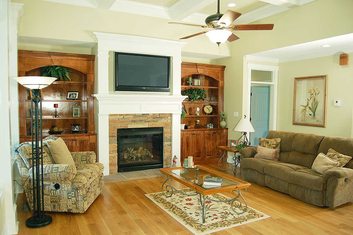 Plan 36045DK: 4-Bed Country Craftsman House Plan with Option for 6 Beds - Image #6 - Farmhouse, Traditional