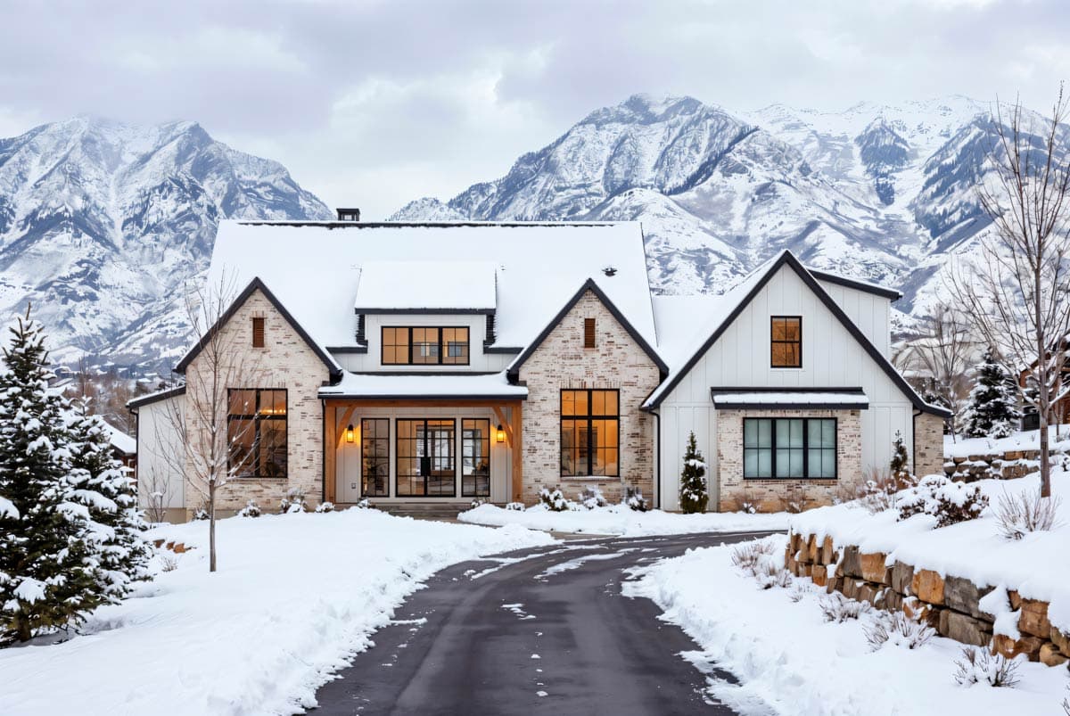 Plan 818128JSS: 4-Bed Modern Farmhouse Plan Under 2900 Square Feet with Bonus Room Above - Image #13 - Contemporary, Country, Modern Farmhouse, New American, Transitional