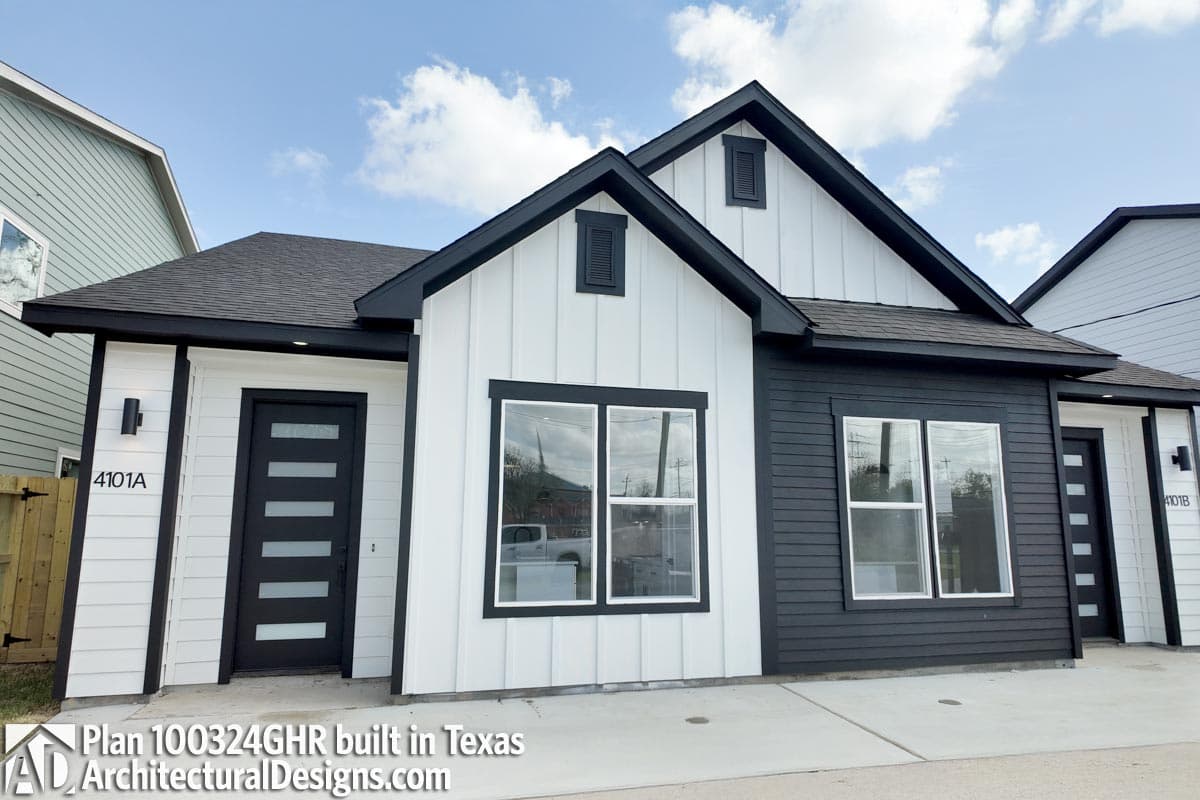 build gallery item - Duplex House Plan 100324GHR Comes to Life in Texas, Again!