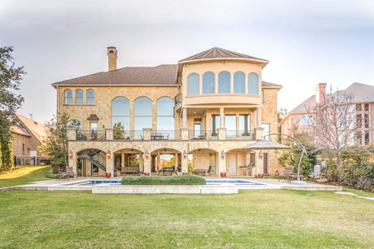 Plan 36213TX: Turreted Stair Greets Guests - Image #34 - European, Tuscan
