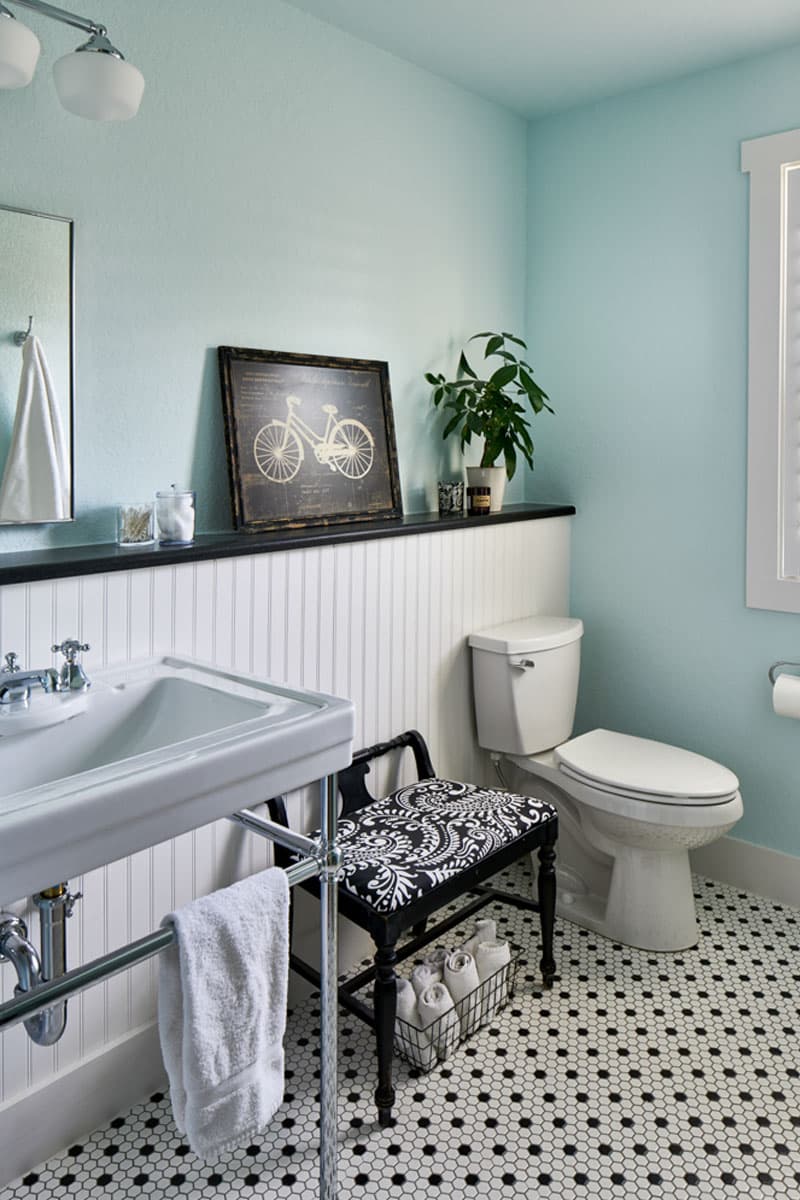 Plan 264123KMD: 3-Bed Country Cottage House Plan with 3-Car Garage - 2400 Sq Ft - Image #7 - Cottage, Country