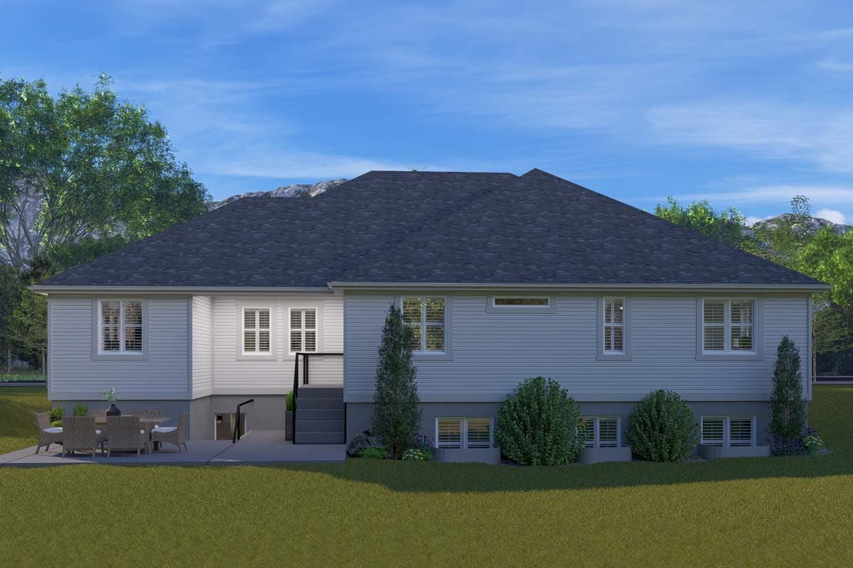 Plan 61508UT: Two-Story Traditional Home Plan with Bonus Above and Home Office - 2845 Sq Ft - Image #4 - Craftsman, Traditional