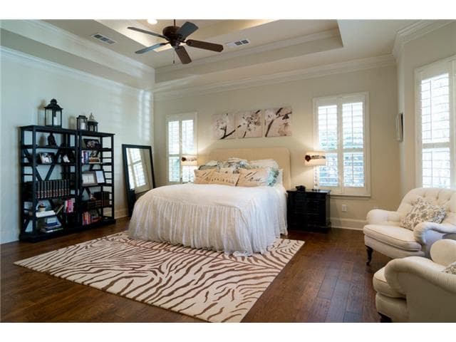 Plan 36326TX: Front Entry Courtyard - Image #13 - European, Traditional