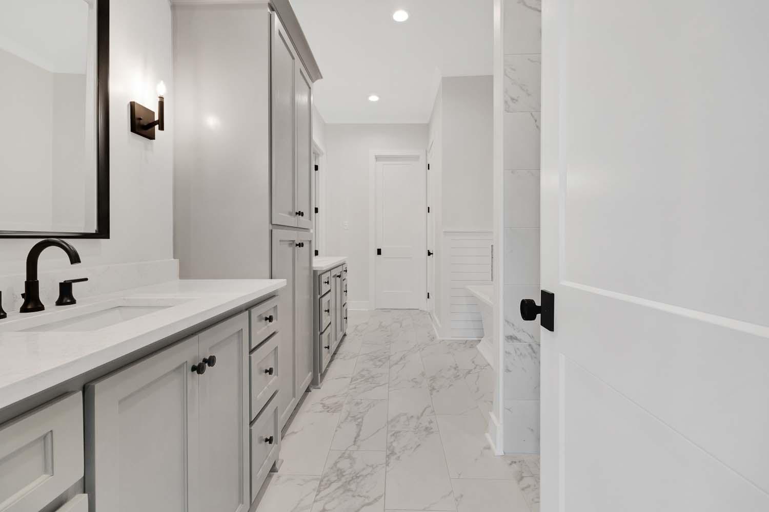 Plan 185016PHD: 4-Bed Country Farmhouse Plan with Open Great Room and Outdoor Kitchen - 2143 Sq Ft - Image #10 - Country, Farmhouse, Southern, Traditional