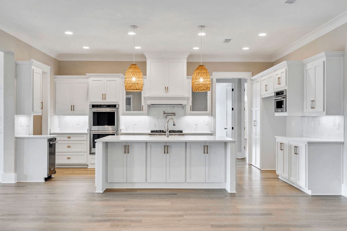 Plan 86405HH: 3 or 4 Bed Craftsman House Plan with Bonus Room Above - 2898 Sq Ft - Image #10 - Craftsman, Mountain, New American, Ranch