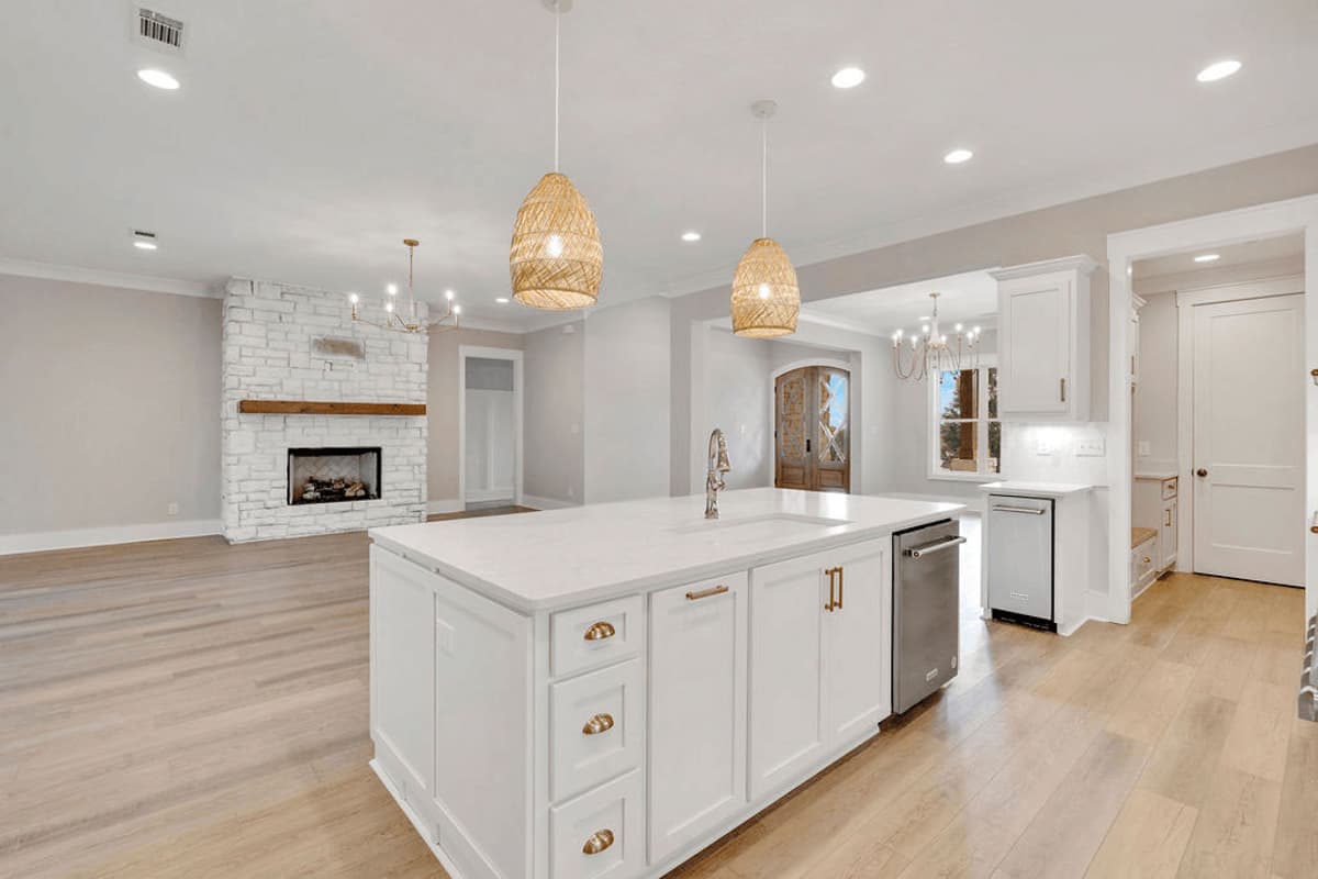 Plan 86405HH: 3 or 4 Bed Craftsman House Plan with Bonus Room Above - 2898 Sq Ft - Image #15 - Craftsman, Mountain, New American, Ranch