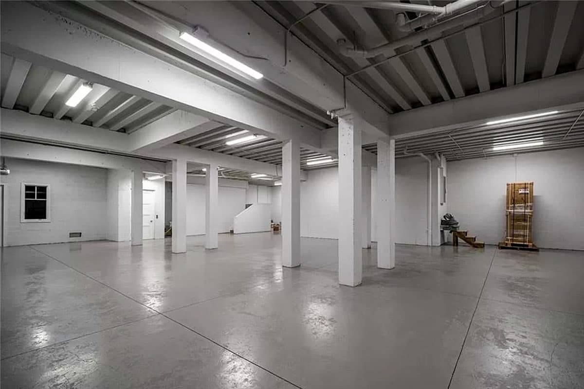 Plan 31857DN: Two-Story Coastal Beach House Plan with Two-Story Great Room - 5102 Sq Ft - Image #31 - Coastal, Coastal Contemporary, Florida-Style