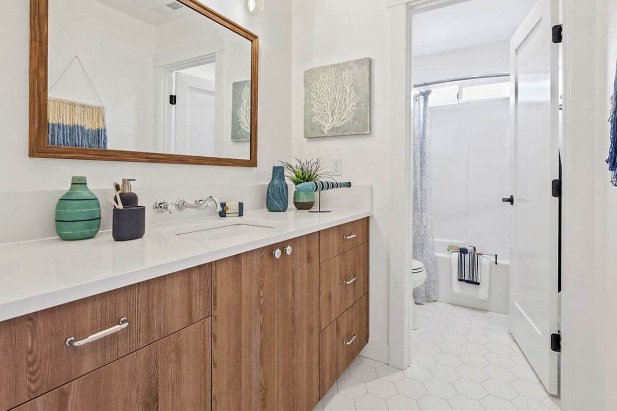 Plan 23972JD: 3-Bed Contemporary House Plan with Home Office - 1600 Sq Ft - Image #9 - Contemporary, Modern, Prairie