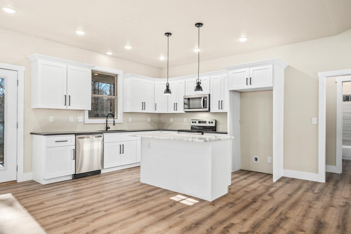 Plan 25044DH: 3-Bed Country House Plan with 2-Car Garage - 1,500 Sq Ft - Image #14 - Country, New American, Southern, Traditional