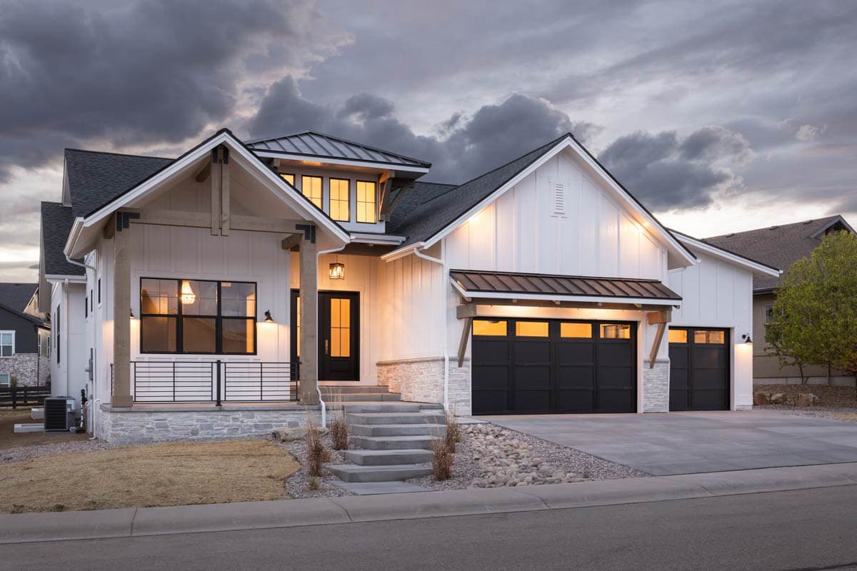 Plan 95256RW: 3-Bed New American House Plan with Covered Outdoor Deck - 2516 Sq Ft - Image #4 - Craftsman, Mountain, New American
