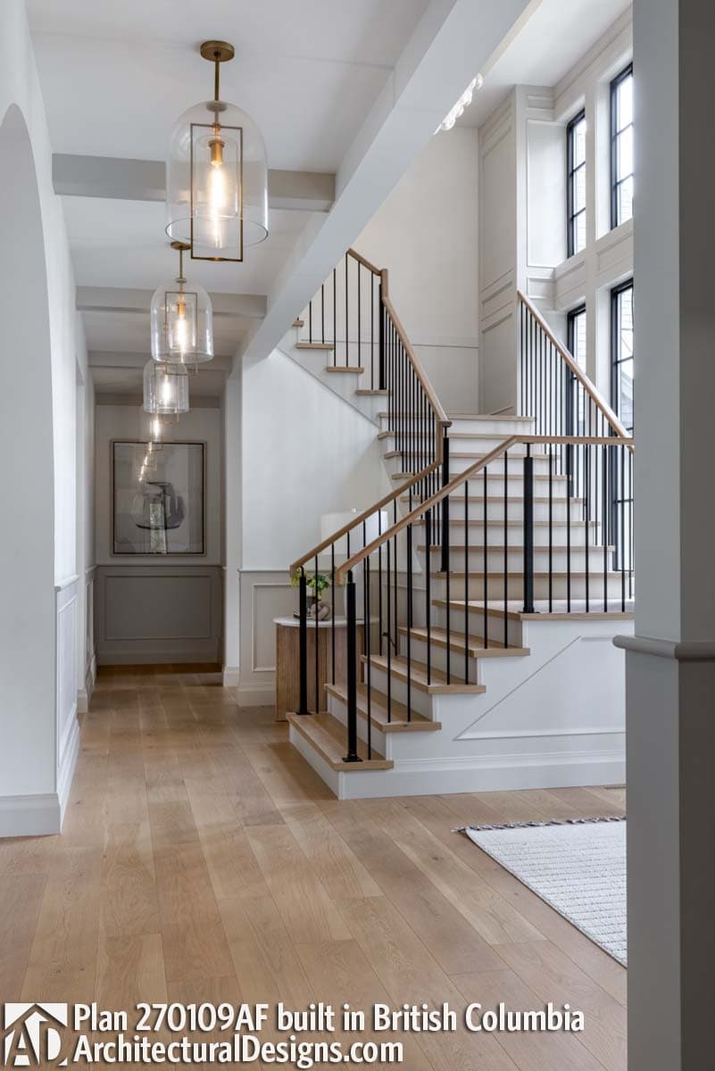 Client Photo id:  544114