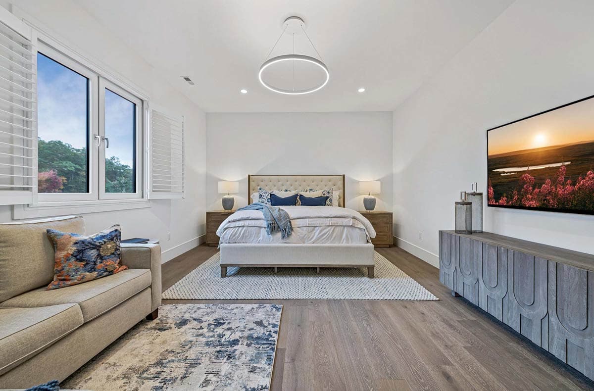 Plan 33266ZR: 4-Bed Modern Mountain House Plan with Study and Bonus Room - 3892 Sq Ft - Image #19 - Hill Country, Modern, Mountain, Ranch, Transitional