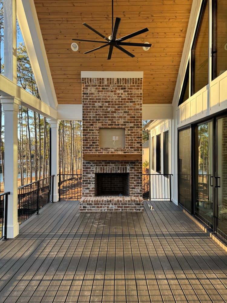 Plan 24419TW: 3-Bed New American Lake House Plan with Vaulted Rear Porch - 2800 Sq Ft - Image #9 - Craftsman, Modern Farmhouse, Mountain, New American