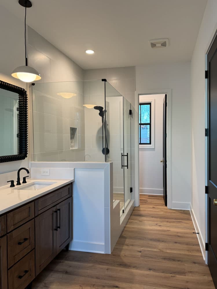 Plan 24419TW: 3-Bed New American Lake House Plan with Vaulted Rear Porch - 2800 Sq Ft - Image #18 - Craftsman, Modern Farmhouse, Mountain, New American