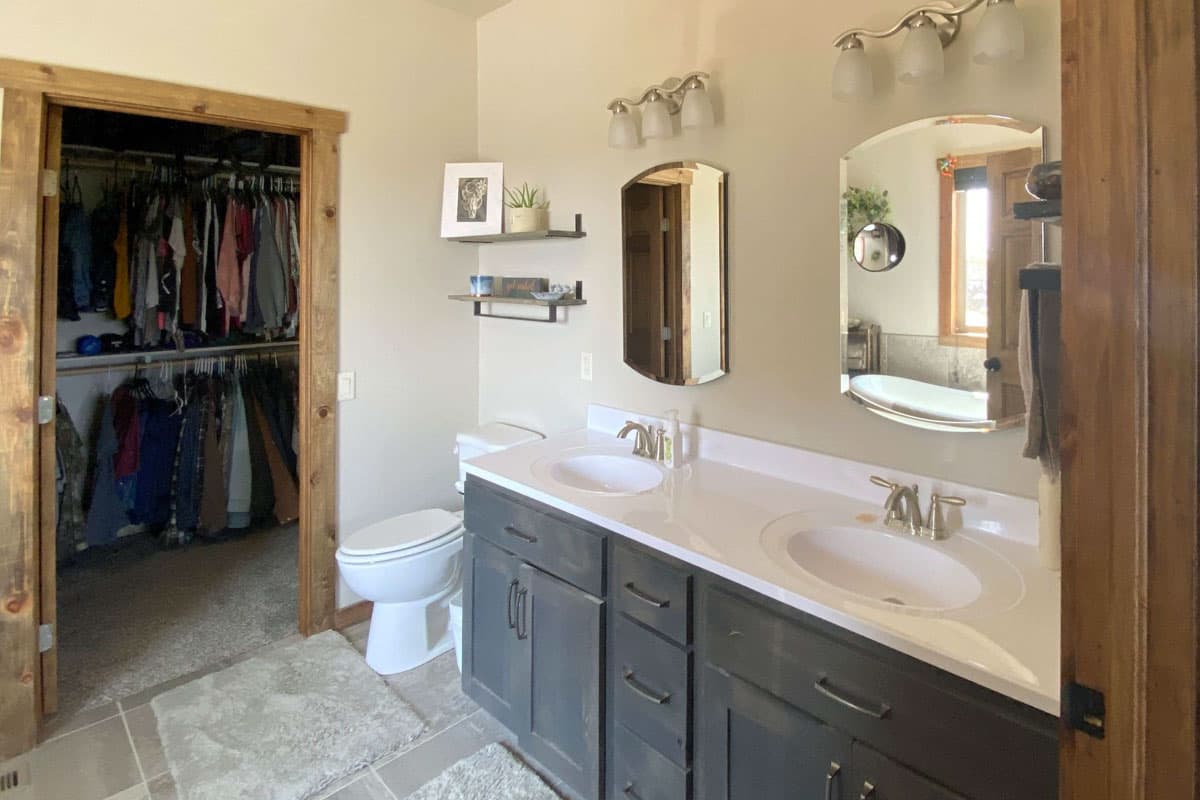 Plan 680481VR: 3-Bed Rustic Mountain House Plan with Vaulted Two-Story Great Room - 2230 Sq Ft - Image #10 - Country, Mountain, Rustic